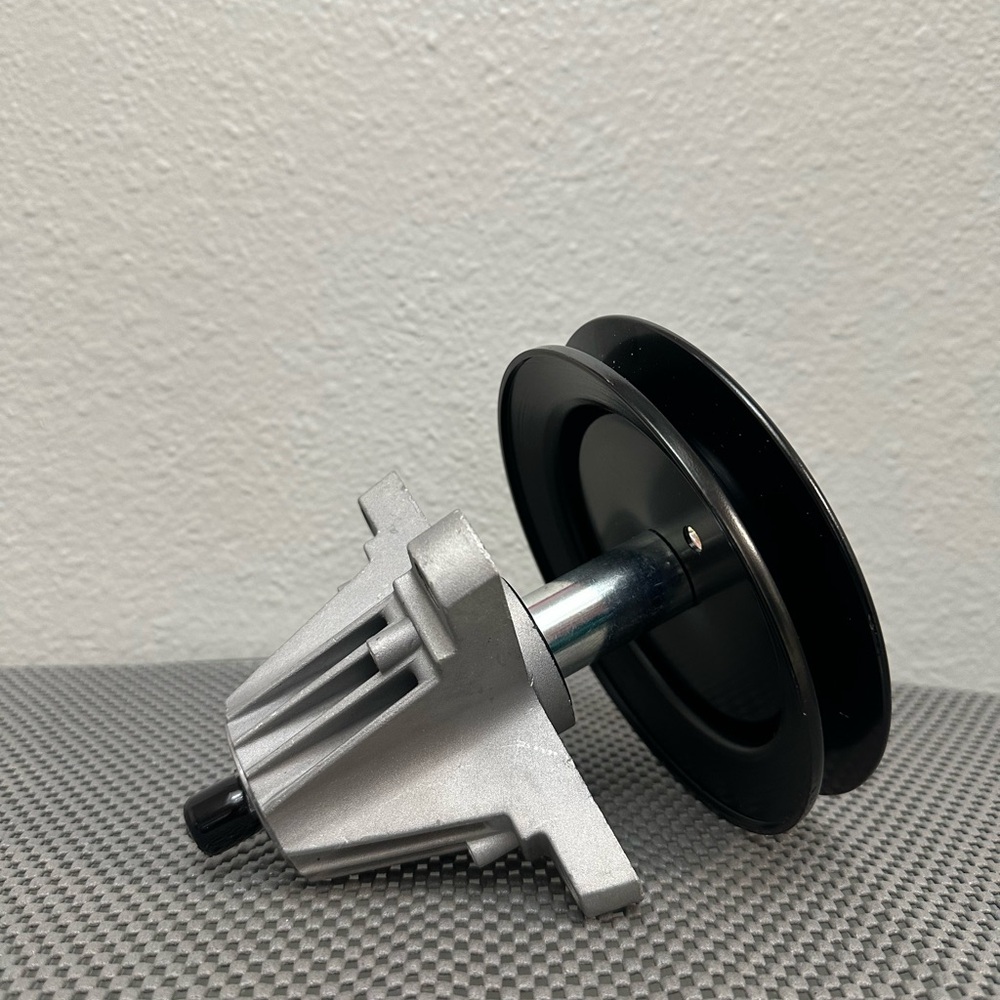 Black and Silver Mechanical Pulley